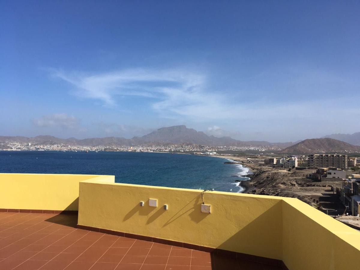 Pousada Monte Cara Mindelo Bagian luar foto